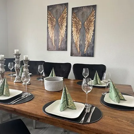 10 Min Von Legoland Entfernter Familienhaus, Moderne Ca 100m2 Grosse Mit Whirlpool, Netflix, Wlan, Grosser Garten, Fuers Erste Fruehstueck Gefuellter Kuehlschrank, Wunderschoene Terrasse, Privater Parkplatz My Luxury 公寓