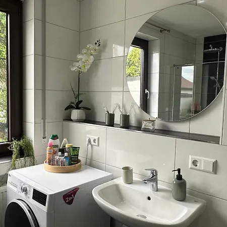 10 Min Von Legoland Entfernter Familienhaus, Moderne Ca 100m2 Grosse Mit Whirlpool, Netflix, Wlan, Grosser Garten, Fuers Erste Fruehstueck Gefuellter Kuehlschrank, Wunderschoene Terrasse, Privater Parkplatz My Luxury