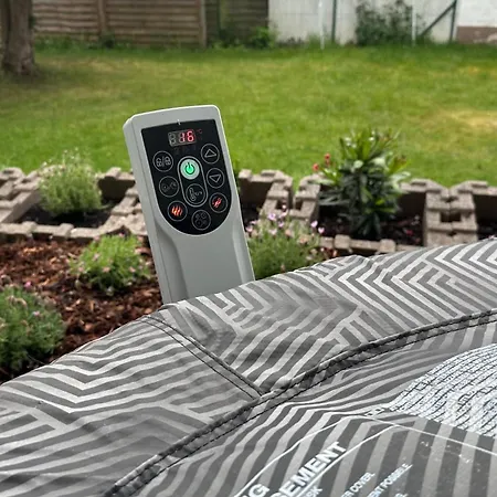 10 Min Von Legoland Entfernter Familienhaus, Moderne Ca 100m2 Grosse Mit Whirlpool, Netflix, Wlan, Grosser Garten, Fuers Erste Fruehstueck Gefuellter Kuehlschrank, Wunderschoene Terrasse, Privater Parkplatz My Luxury 公寓 *